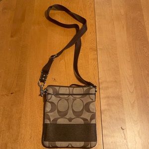 gently used coach bag